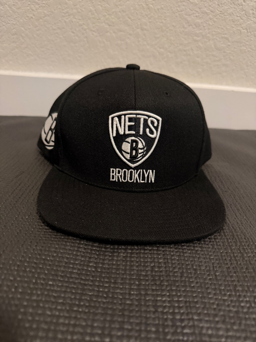 Brooklyn Nets Black SnapBack